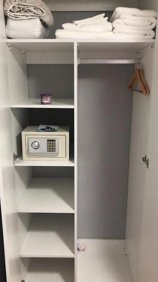 Exclusive Townhouse Newton Park Apartment
